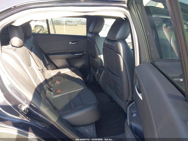 2022 CADILLAC XT4 1GYFZFR45NF118875 Photo 7