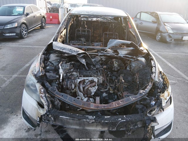 Nissan Altima 2.5 S 2015 1N4AL3AP5FC220210 Image 6