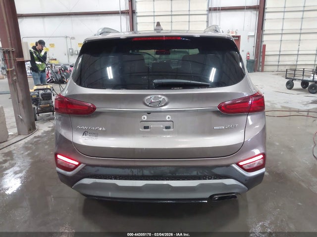 Hyundai Santa Fe Ultimate 2.0t 2019 5NMS5CAA2KH014696 Image 16
