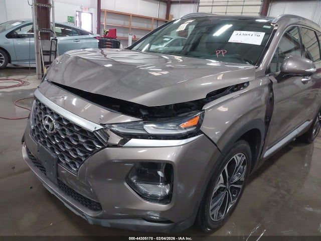 Hyundai Santa Fe Ultimate 2.0t 2019 5NMS5CAA2KH014696 Image 18