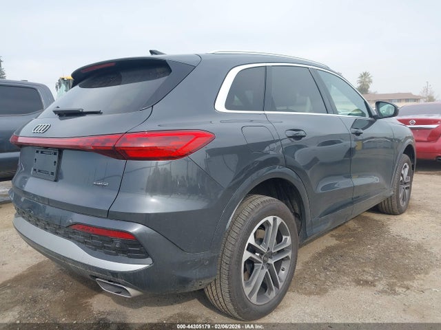 WA11AAGU8S2016545 Audi All-new Q5 Premium Tfsi Quattro S Tronic