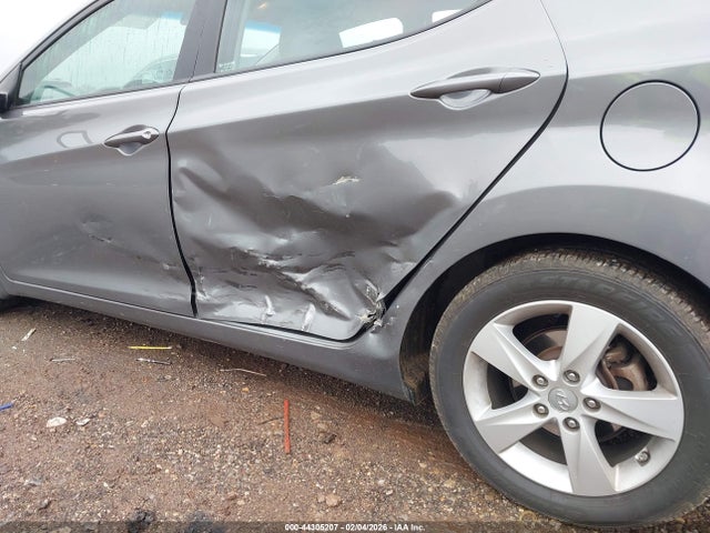 Продаж на аукціоні авто 2013 Hyundai Elantra Gls, vin: 5NPDH4AE2DH327102, номер лоту: 44305207