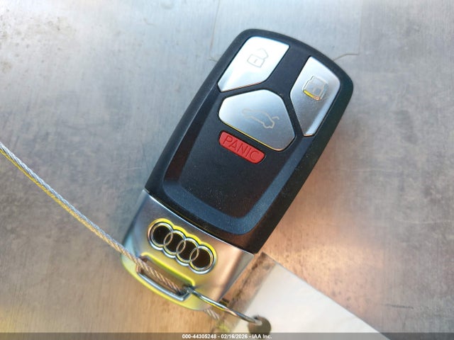 2017 AUDI Q7 WA1LAAF7XHD021294 Photo 10