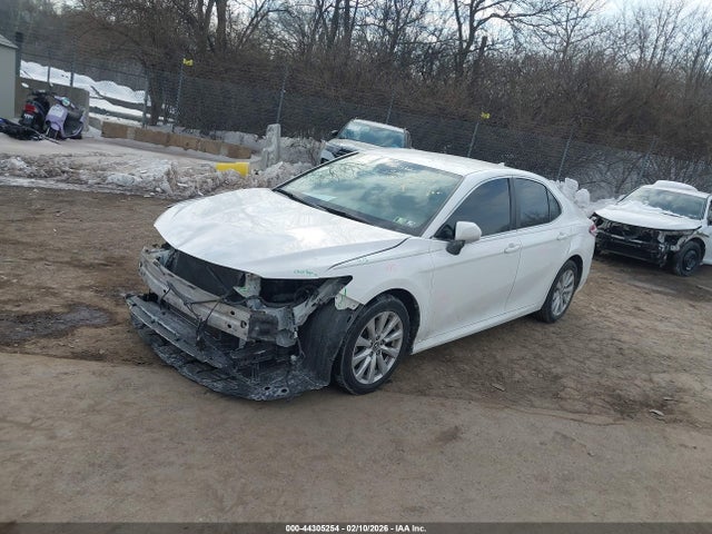 4T1B11HKXKU694267 Toyota CAMRY LE