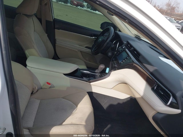4T1B11HKXKU694267 Toyota CAMRY LE