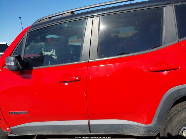 ZACNJBC12KPK57948 Jeep Renegade Trailhawk 4x4