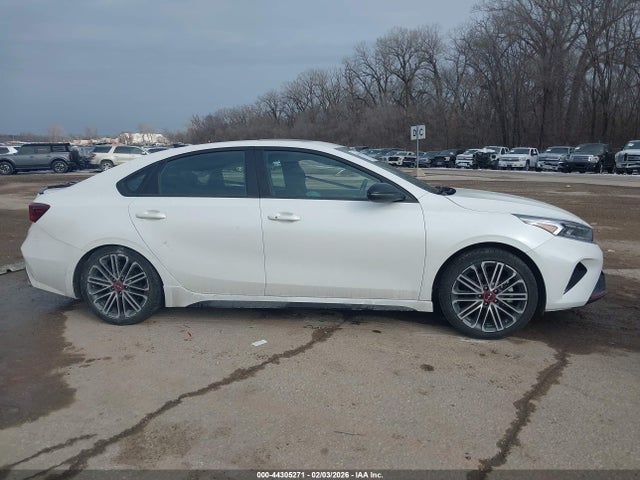 2023 Kia Forte Gt მანქანა იყიდება აუქციონზე, vin: 3KPF44AC2PE618601, აუქციონის ნომერი: 44305271