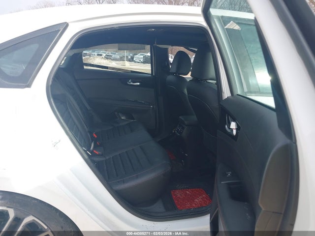 2023 Kia Forte Gt მანქანა იყიდება აუქციონზე, vin: 3KPF44AC2PE618601, აუქციონის ნომერი: 44305271