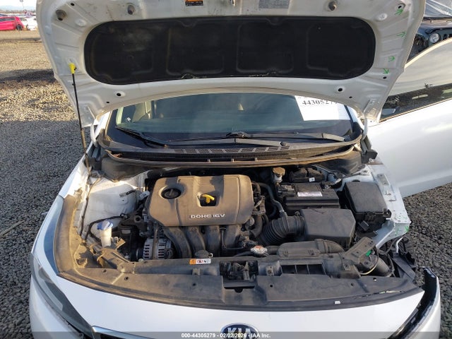 3KPFL4A77JE269559 KIA FORTE LX