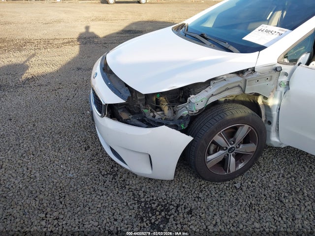 3KPFL4A77JE269559 KIA FORTE LX