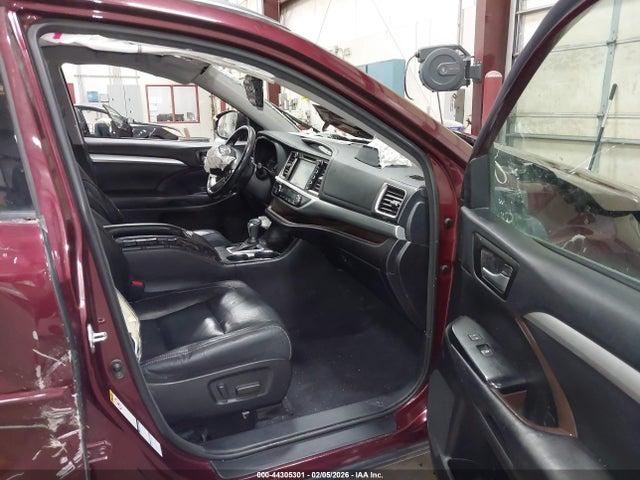 5TDJZRFH2JS913613 Toyota Highlander Xle