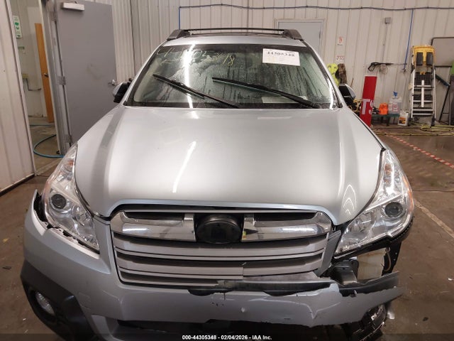 Продажа на аукционе авто 2014 Subaru Outback 3.6r Limited, vin: 4S4BRDMC4E2202812, номер лота: 44305348