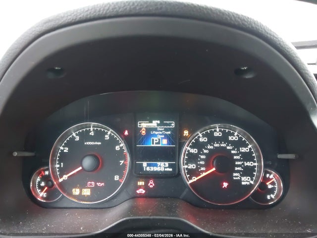 Продажа на аукционе авто 2014 Subaru Outback 3.6r Limited, vin: 4S4BRDMC4E2202812, номер лота: 44305348