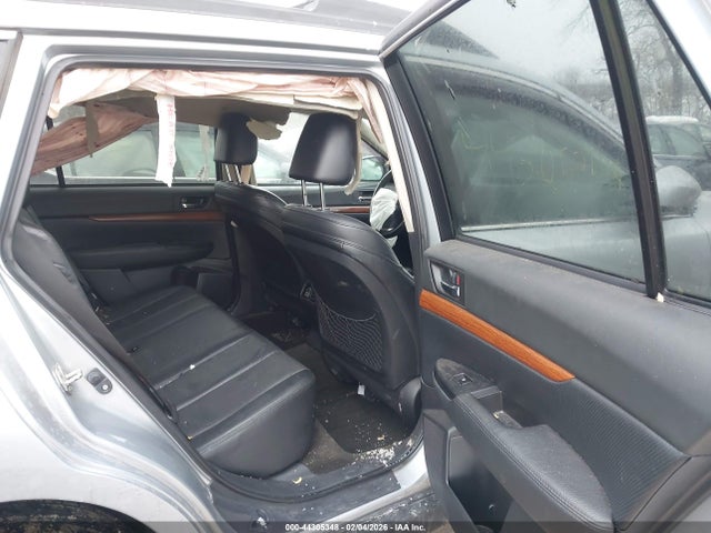 Продажа на аукционе авто 2014 Subaru Outback 3.6r Limited, vin: 4S4BRDMC4E2202812, номер лота: 44305348