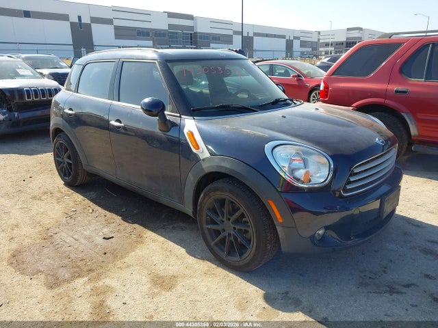 2014 MINI COUNTRYMAN WMWZB3C52EWR40201 Photo 0
