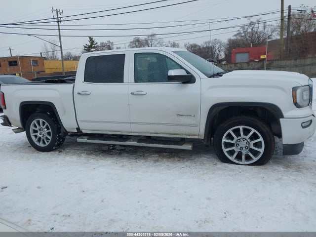 Продажа на аукционе авто 2018 Gmc Sierra 1500 Denali, vin: 3GTU2PEC1JG582940, номер лота: 44305378