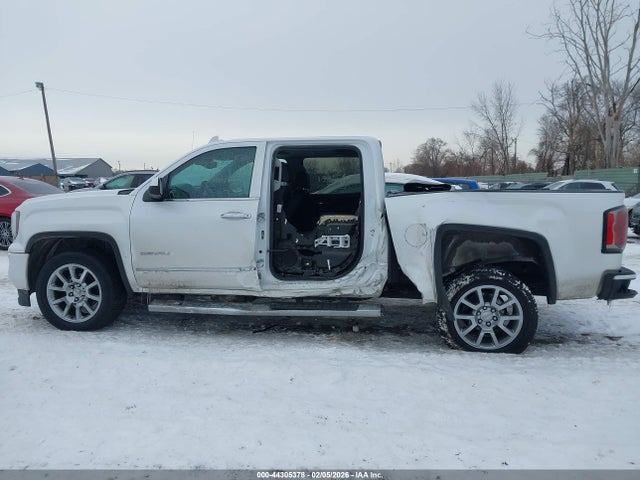 Продажа на аукционе авто 2018 Gmc Sierra 1500 Denali, vin: 3GTU2PEC1JG582940, номер лота: 44305378