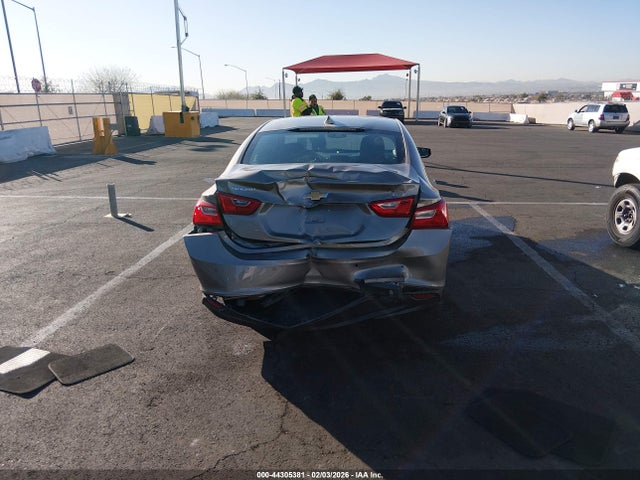 1G1ZD5ST9RF238805 Chevrolet Malibu Fwd 1lt