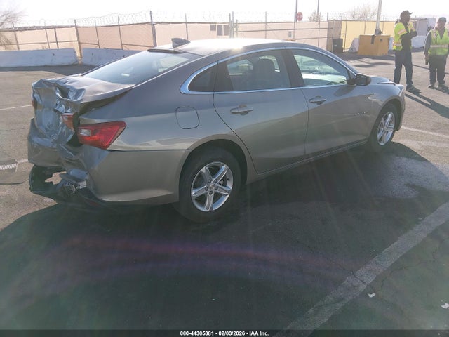 1G1ZD5ST9RF238805 Chevrolet Malibu Fwd 1lt