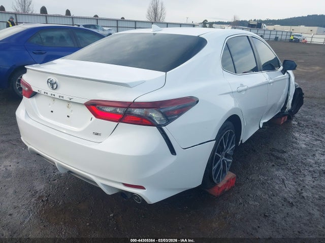 4T1G11AKXMU464344 Toyota CAMRY SE