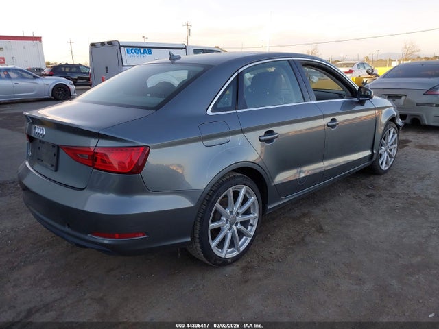 2015 AUDI A3 WAUACGFF3F1001482 Photo 3