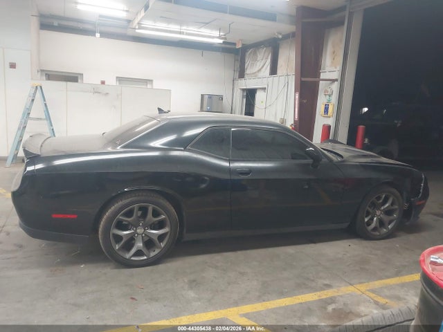 2015 Dodge Challenger Sxt მანქანა იყიდება აუქციონზე, vin: 2C3CDZAG3FH783308, აუქციონის ნომერი: 44305438
