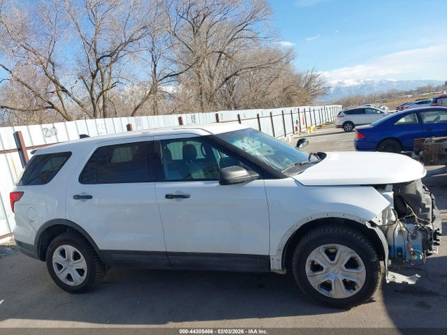 Ford Police Interceptor Utility 2018 1FM5K8AT5JGB59558 Image 14