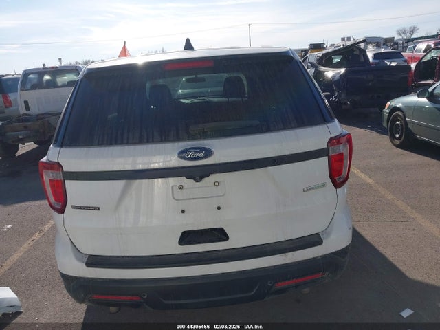 Ford Police Interceptor Utility 2018 1FM5K8AT5JGB59558 Image 17