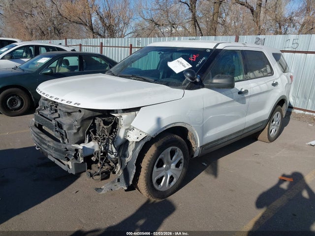 Ford Police Interceptor Utility 2018 1FM5K8AT5JGB59558 Image 2