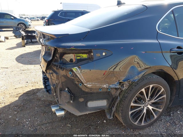 4T1B11HK4KU249023 Toyota CAMRY SE