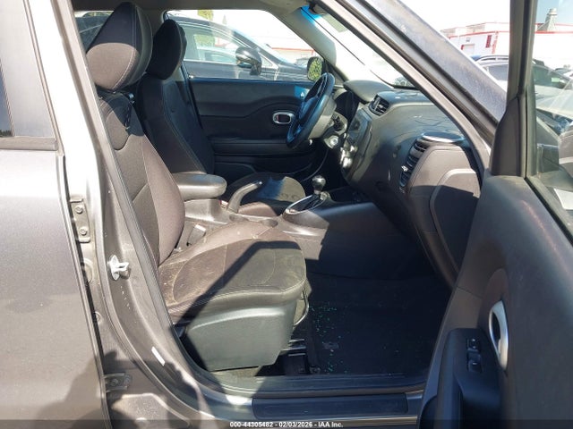 KNDJN2A26F7191327 KIA Soul
