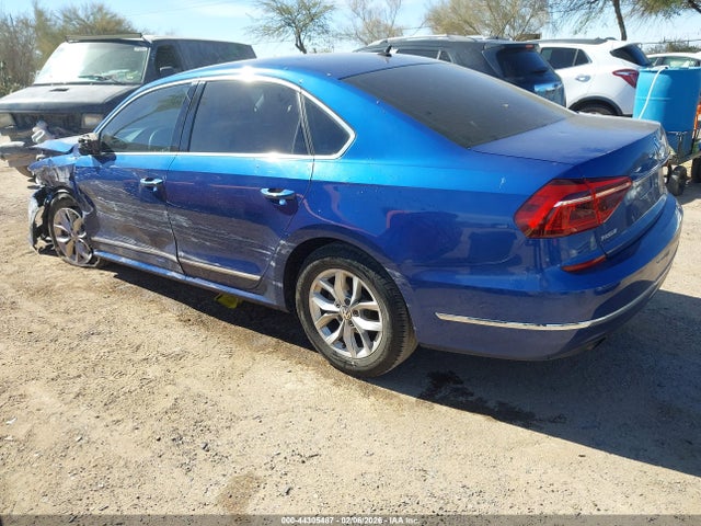 1VWAT7A39HC011342 Volkswagen Passat 1.8t S
