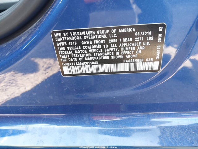 1VWAT7A39HC011342 Volkswagen Passat 1.8t S