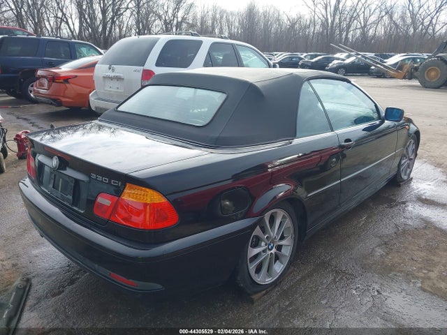 2004 BMW 330CI WBABW534X4PL44514 Photo 3