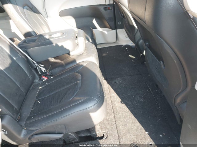 2018 CHRYSLER PACIFICA 2C4RC1BG7JR356077 Photo 7