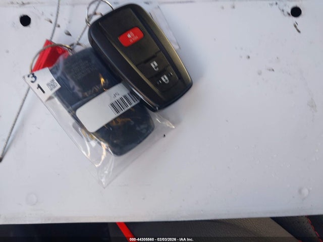 JTMRWRFV9SJ087696 Toyota Rav4 Hybrid Xle