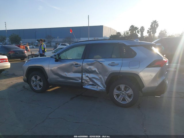 JTMRWRFV9SJ087696 Toyota Rav4 Hybrid Xle