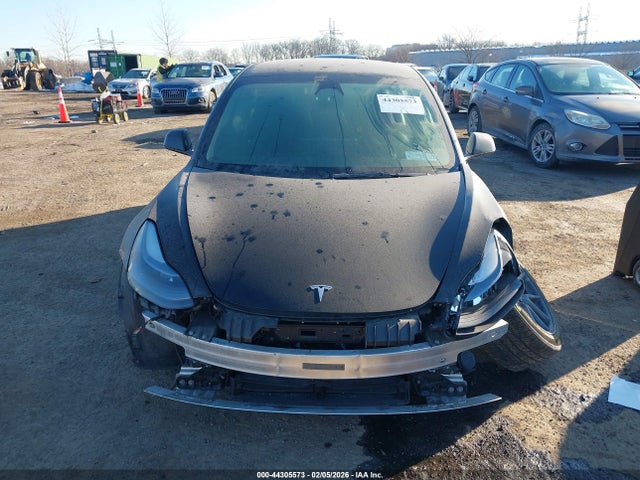 Продажа на аукционе авто 2023 Tesla Model 3 Rear-wheel Drive, vin: 5YJ3E1EA7PF458104, номер лота: 44305573