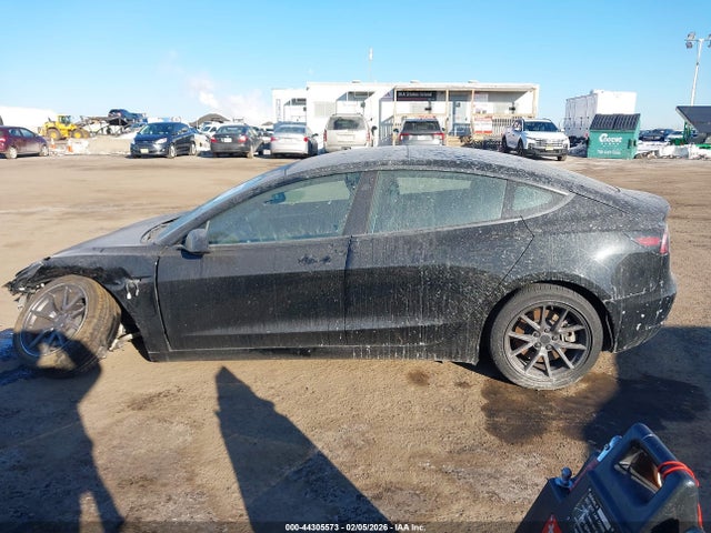 Продажа на аукционе авто 2023 Tesla Model 3 Rear-wheel Drive, vin: 5YJ3E1EA7PF458104, номер лота: 44305573