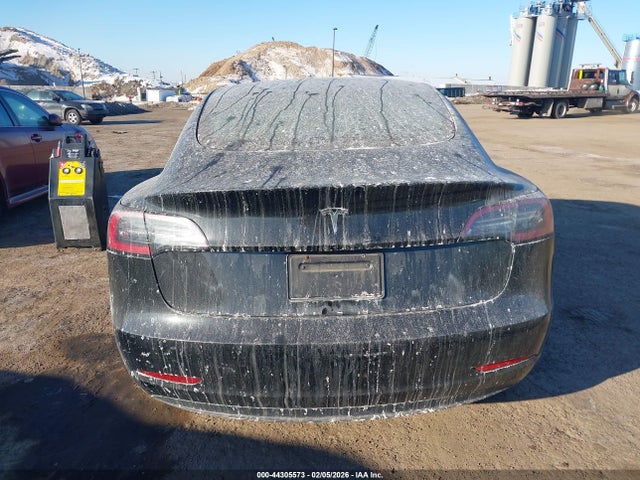Продажа на аукционе авто 2023 Tesla Model 3 Rear-wheel Drive, vin: 5YJ3E1EA7PF458104, номер лота: 44305573