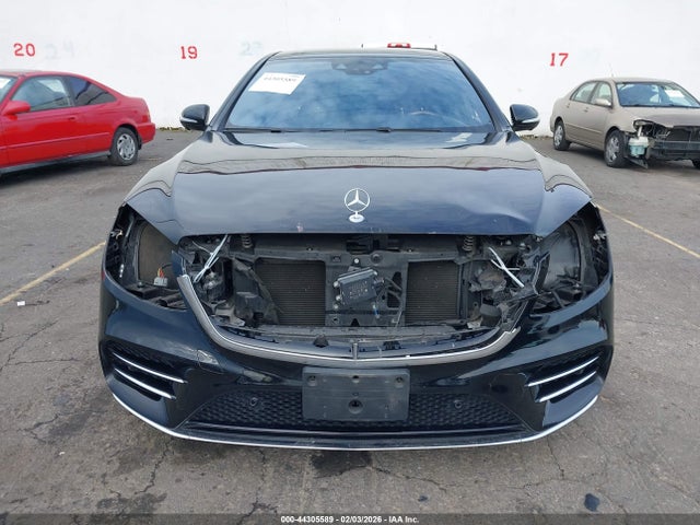 WDDUG8GB2KA449542 Mercedes-Benz S 560 4matic