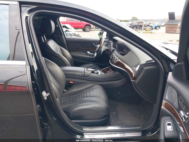 2019 MERCEDES-BENZ S 560 WDDUG8GB2KA449542 Photo 4