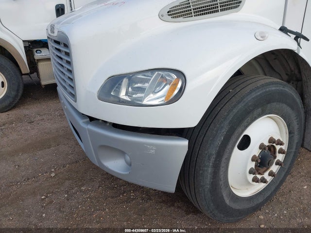 3ALACWDT3HDHZ4666 Freightliner M2 106
