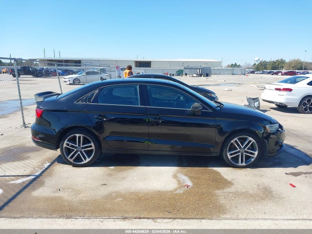 Продажа на аукционе авто 2017 Audi A3 2.0t Premium, vin: WAUAUGFF6H1029521, номер лота: 44305629