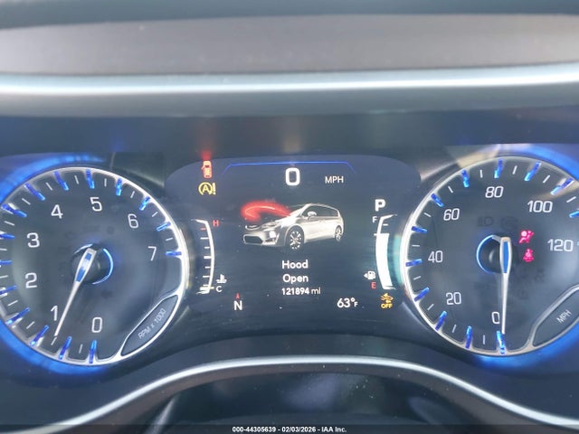 44305639 :رقم المزاد ، 2C4RC1BG6JR270596 vin ، 2018 Chrysler Pacifica Touring L مزاد بيع
