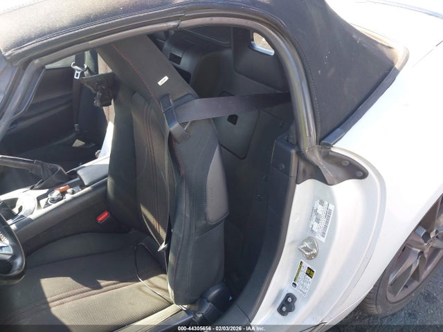 2017 MAZDA MX-5 MIATA JM1NDAC7XH0123728 Photo 7