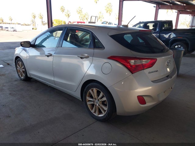 KMHD35LH1EU165638 Hyundai ELANTRA GT
