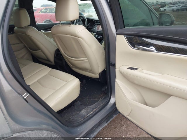 44305686 :رقم المزاد ، 1GYKNARS2HZ270398 vin ، 2017 Cadillac Xt5 Standard مزاد بيع