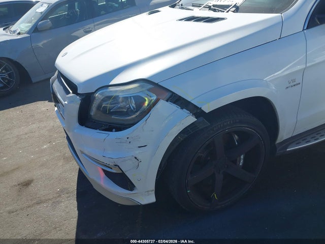 44305727 :رقم المزاد ، 4JGDF7EE3GA670753 vin ، 2016 Mercedes-benz Amg Gl 63 4matic مزاد بيع