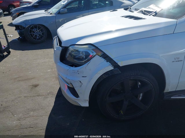 44305727 :رقم المزاد ، 4JGDF7EE3GA670753 vin ، 2016 Mercedes-benz Amg Gl 63 4matic مزاد بيع